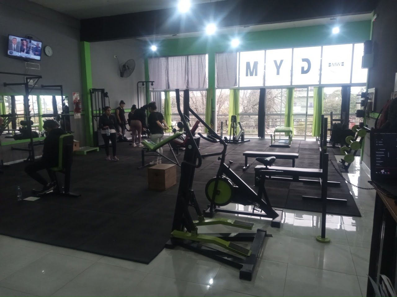 Sala de musculación de WM Fitness Club